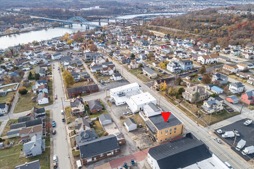 More Photos Of 410-412 Broad Ave, Belle Vernon Storefront Retail Residential For Sale