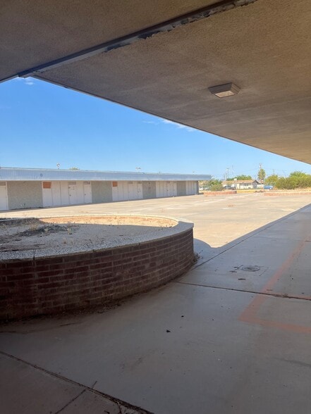 More Photos Of 401 S 3rd St, Blythe Religious Facility For Sale