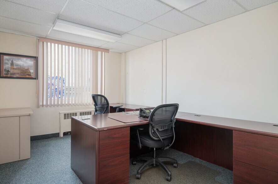 More Photos Of 22 South St, Morristown Office For Lease