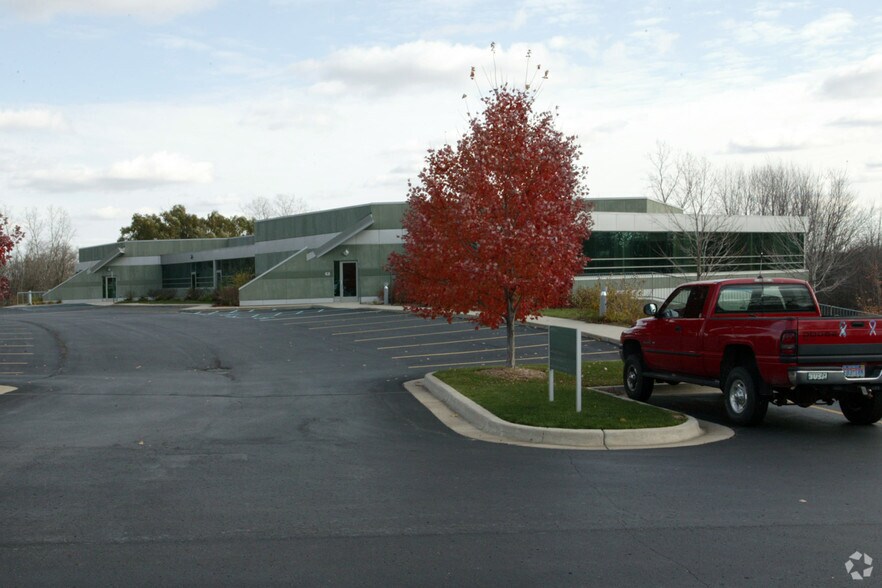 More Photos Of 550 3 Mile Rd NW, Grand Rapids Medical For Lease