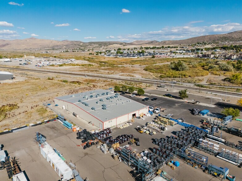 More Photos Of 1345 Water St, Elko Warehouse For Lease