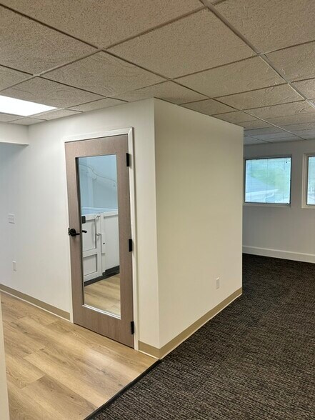 More Photos Of 656 Kreag Rd, Pittsford Office For Lease