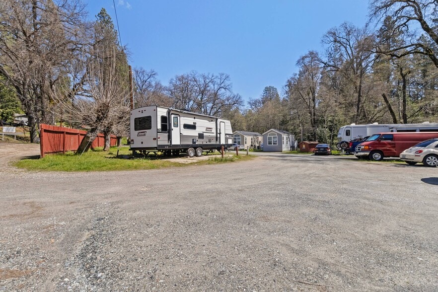 More Photos Of 21581 Phoenix Lake Rd, Sonora Land For Sale