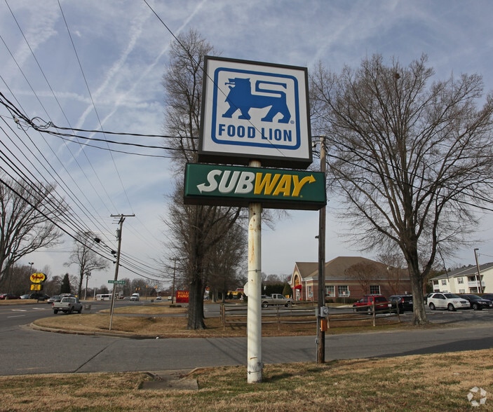 More Photos Of Dallas Shoals Hwy @ Hwy 321 & 275 Hwy, Gastonia Unknown For Lease