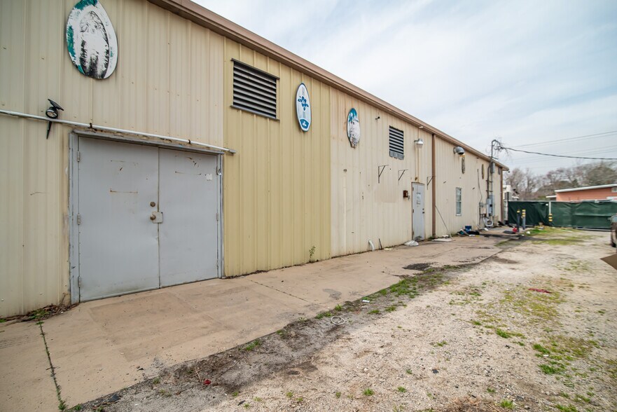 More Photos Of 710 Sandy Ln, Surfside Beach Warehouse For Sale