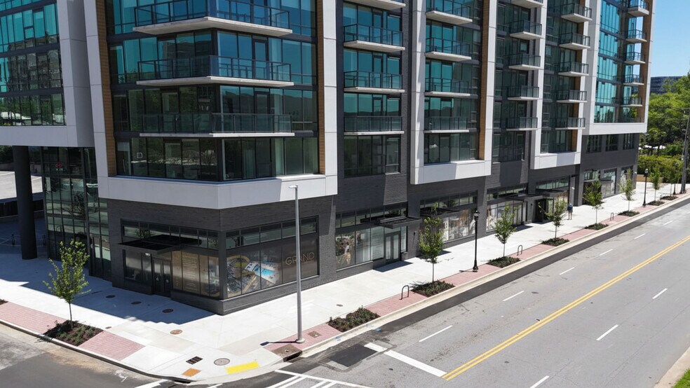 Primary Photo Of 340 E Paces Ferry Rd, Atlanta Apartments For Lease