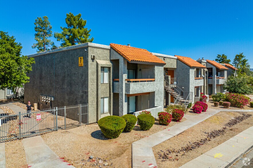More Photos Of 8530 N 22nd Ave, Phoenix Apartments For Sale