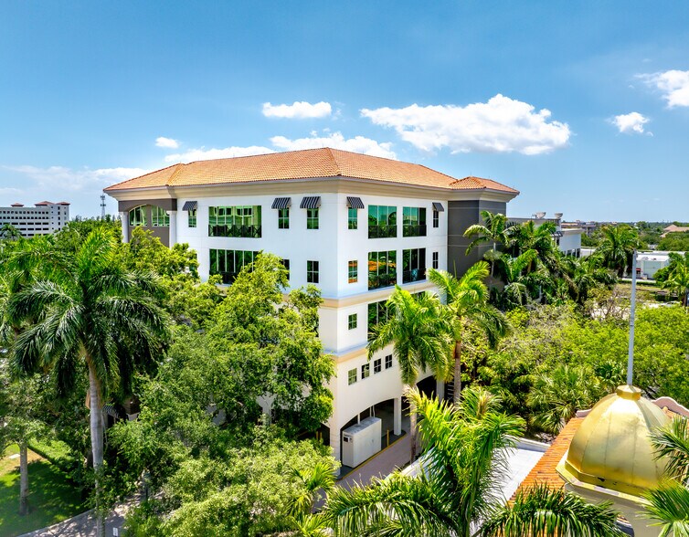 More Photos Of 1 N Federal Hwy, Boca Raton Office For Lease