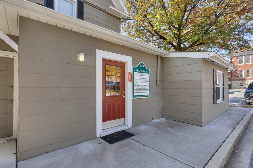 More Photos Of 300 Allegheny Ave, Towson Office For Sale