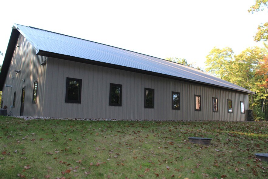 More Photos Of 9559 Bolger Lake Rd, Minocqua Office For Sale