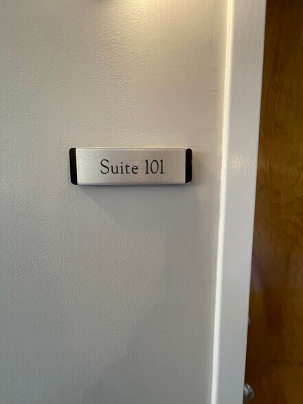 More Photos Of 344-350 Silas Deane Hwy, Wethersfield Medical For Lease