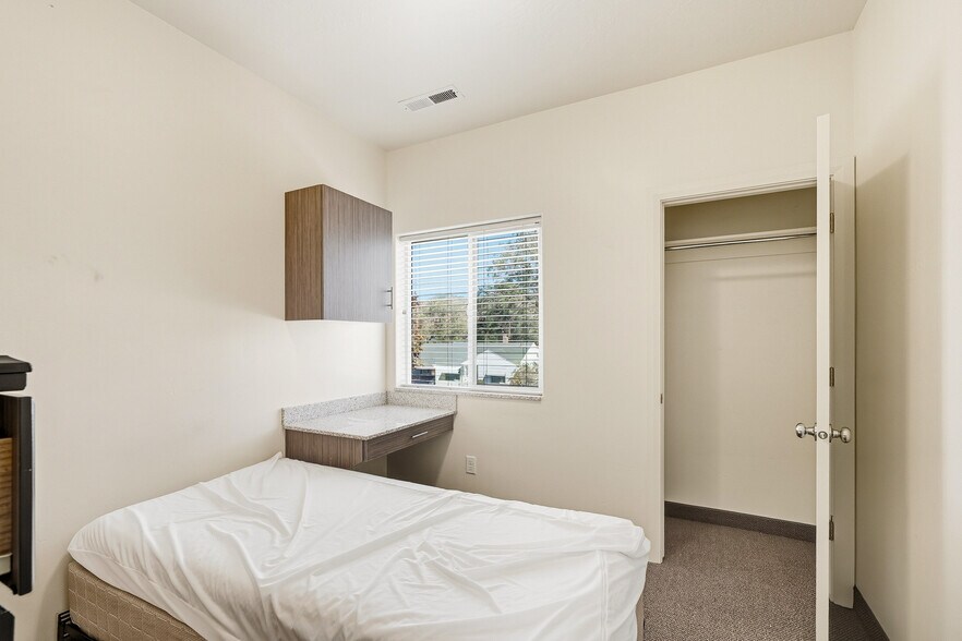 More Photos Of 119 N 800 W, Cedar City Apartments For Sale