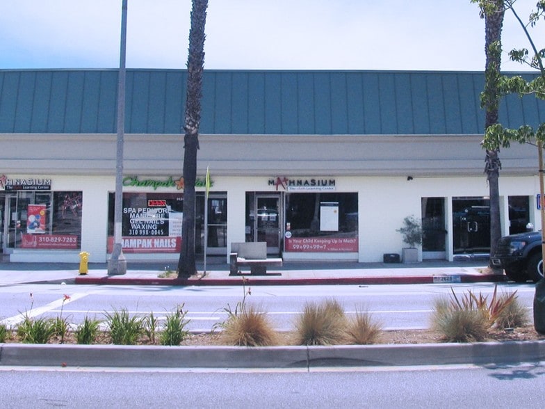 More Photos Of 2624-2636 Wilshire Blvd, Santa Monica Freestanding For Lease