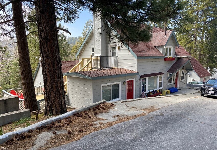 More Photos Of 2726 View Dr, Running Springs Hotel For Sale