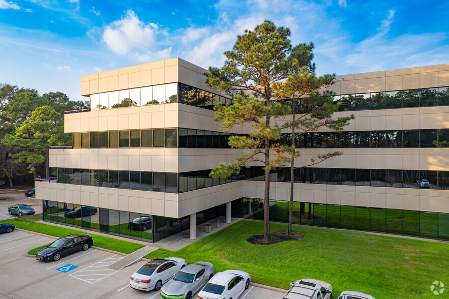 Primary Photo Of 14950 Heathrow Forest Pky, Houston Office For Lease