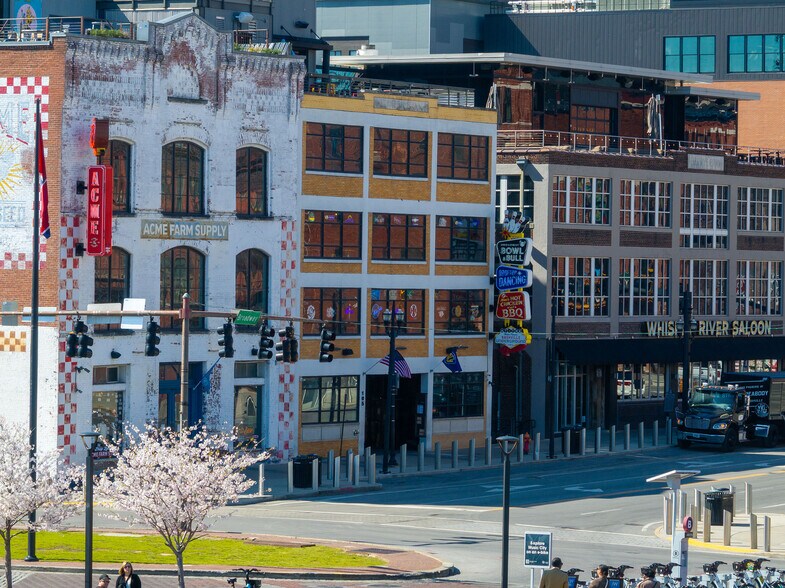 Primary Photo Of 105 Broadway, Nashville Restaurant For Sale