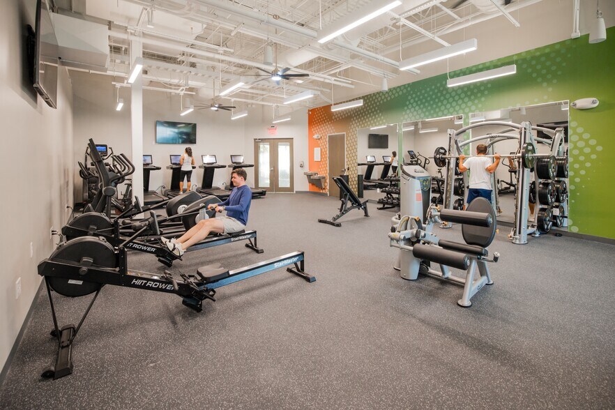 More Photos Of 523 Davis Dr, Morrisville Unknown For Lease