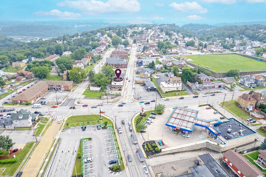 More Photos Of 1154 5th Ave, East McKeesport Office For Sale