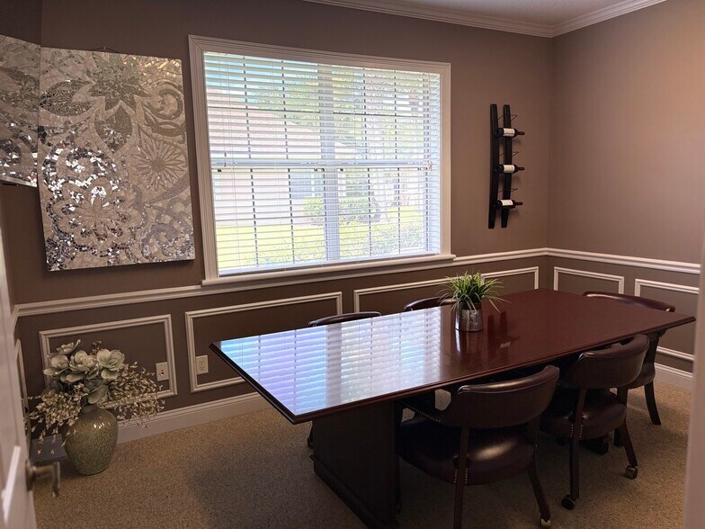 More Photos Of 4879 NW Palm Coast Pky, Palm Coast Medical For Lease