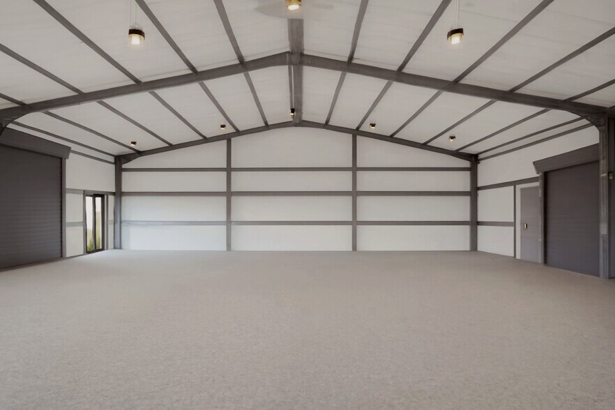 More Photos Of 12960 SE Suzanne Dr, Hobe Sound Industrial For Lease