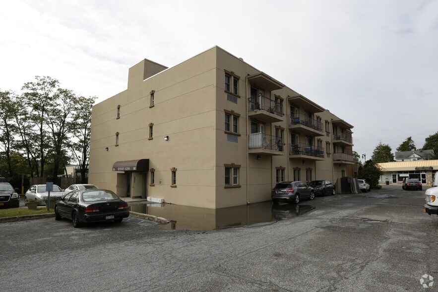 More Photos Of 320 Post Ave, Westbury Apartments For Sale