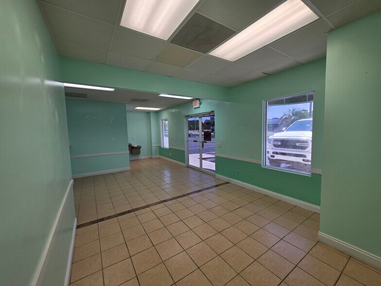 More Photos Of 12220 Panama City Beach Pky, Panama City Beach Office For Lease
