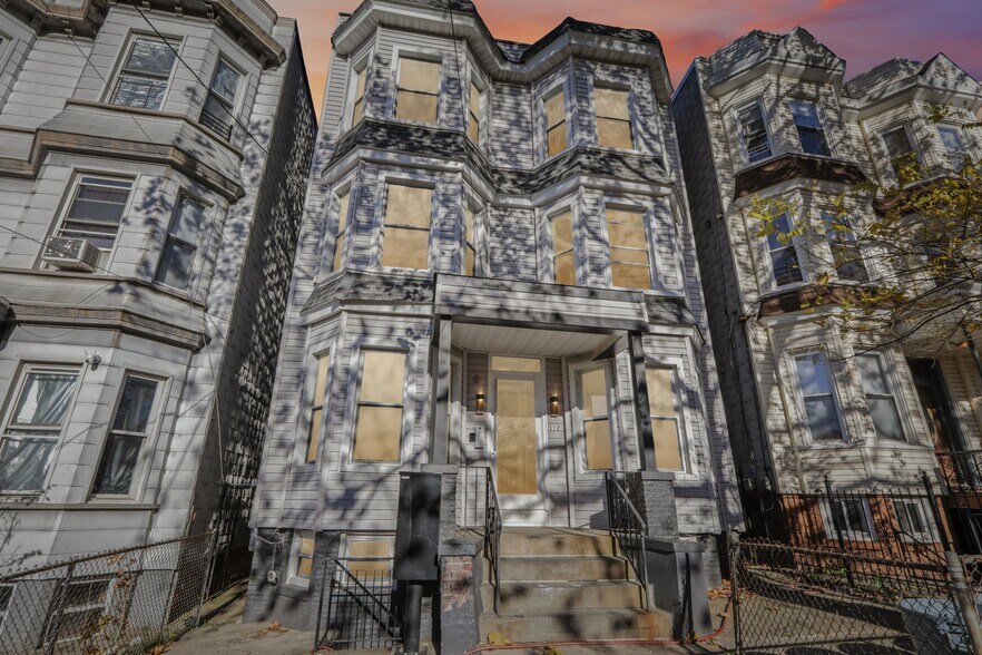 More Photos Of 112 Duncan Ave, Jersey City Apartments For Sale