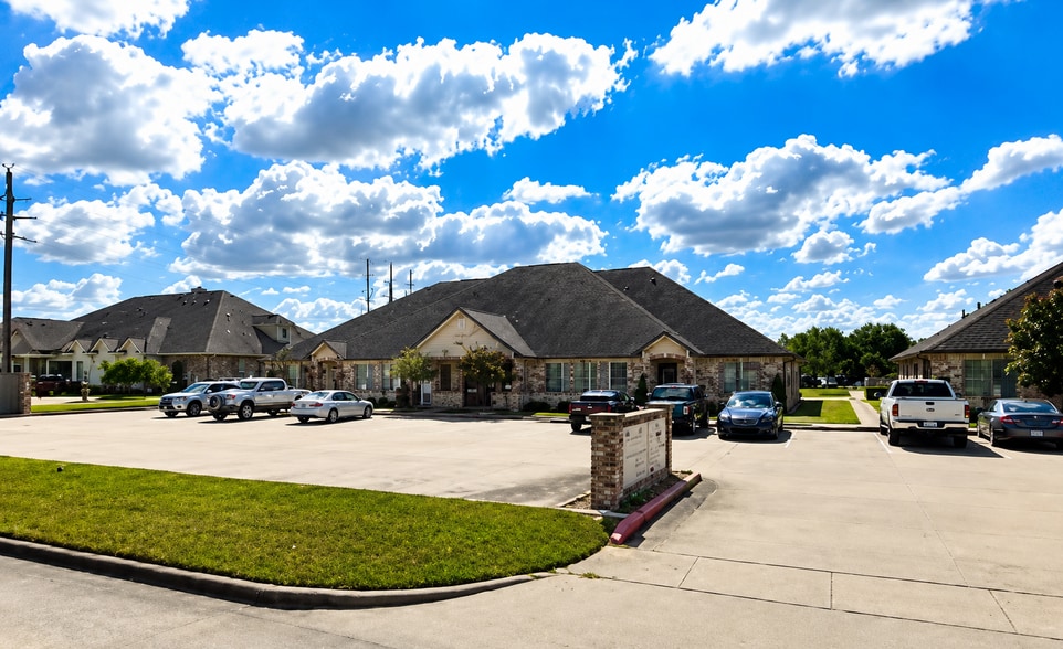 Primary Photo Of 21555 Provincial Blvd, Katy Office For Lease