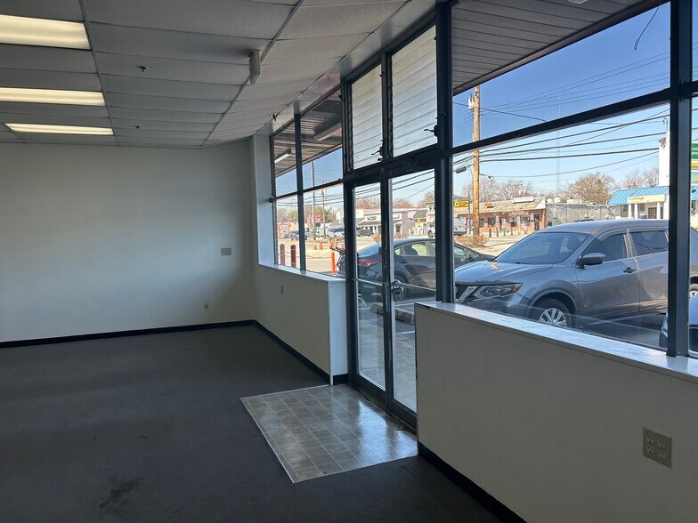 More Photos Of 3001-3015 Mountain Rd, Pasadena Unknown For Lease