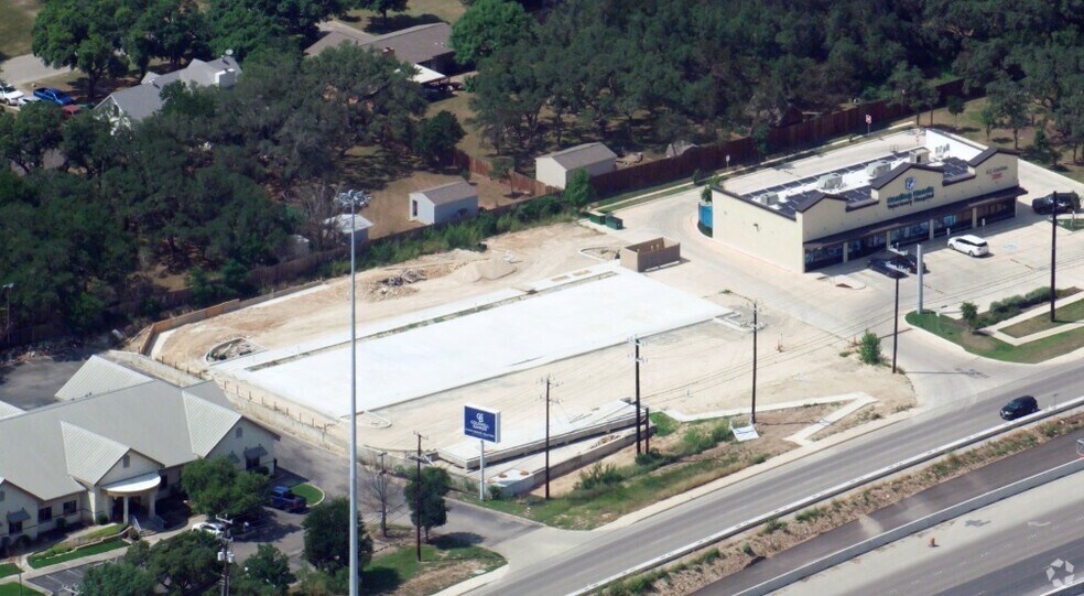More Photos Of 7527 N Loop 1604 Hwy W, San Antonio General Retail For Sale