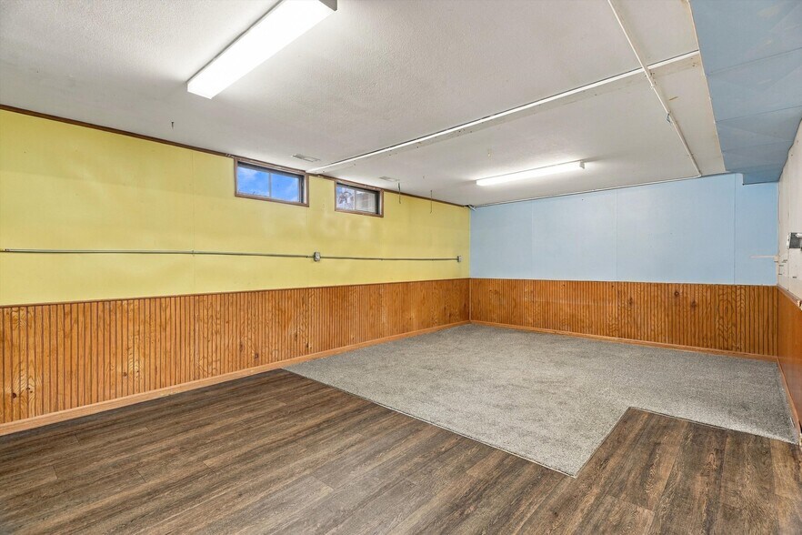 More Photos Of 1017 Laurel St, Marshfield Daycare Center For Sale