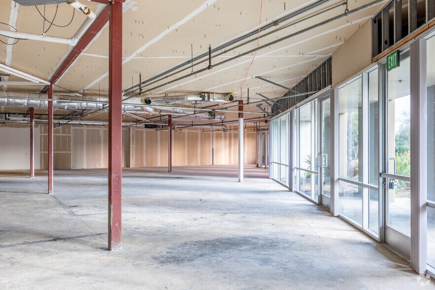 More Photos Of 2300 Boswell Rd, Chula Vista Office For Lease