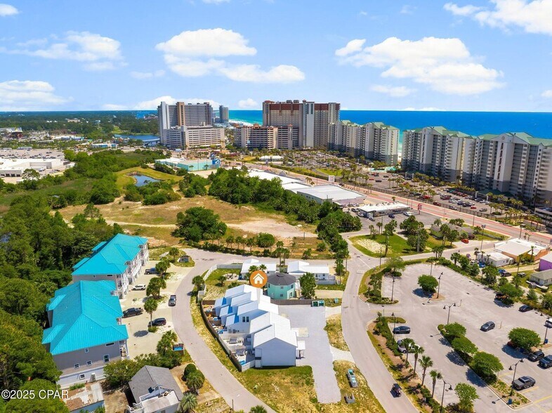 More Photos Of 10609 Parkhill Cir, Panama City Beach Apartments For Sale