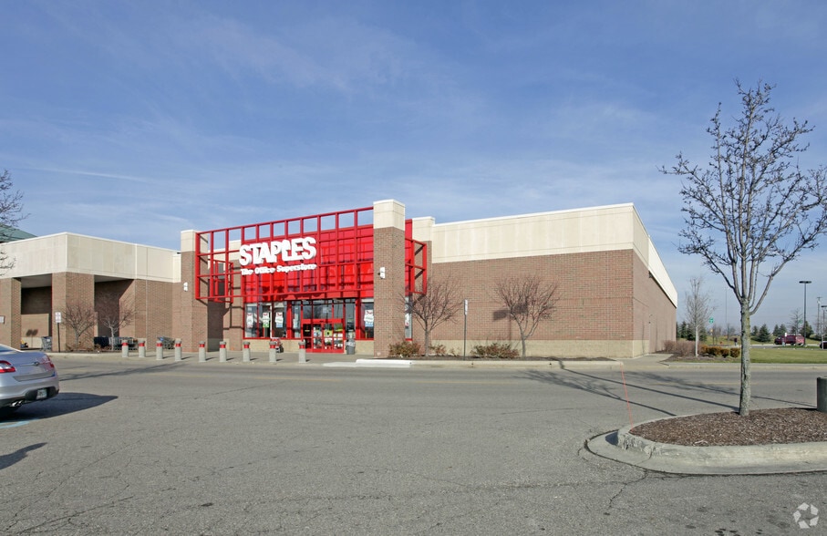More Photos Of 47610-47830 Grand River Ave, Novi Unknown For Lease