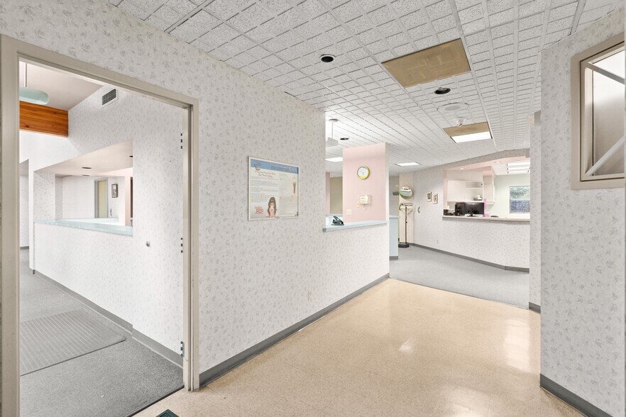 More Photos Of 5309 Carrington Cir, Stockton Healthcare For Sale