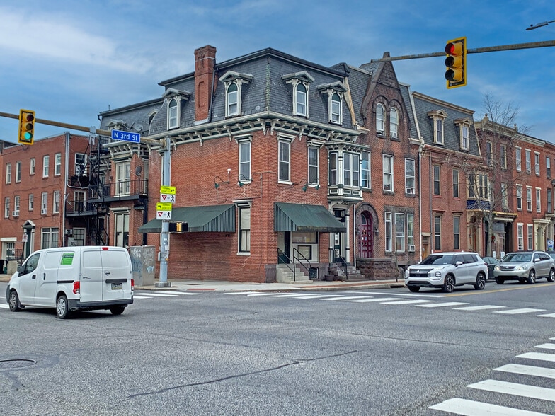 More Photos Of 900 N 3rd St, Harrisburg Storefront Retail Residential For Sale
