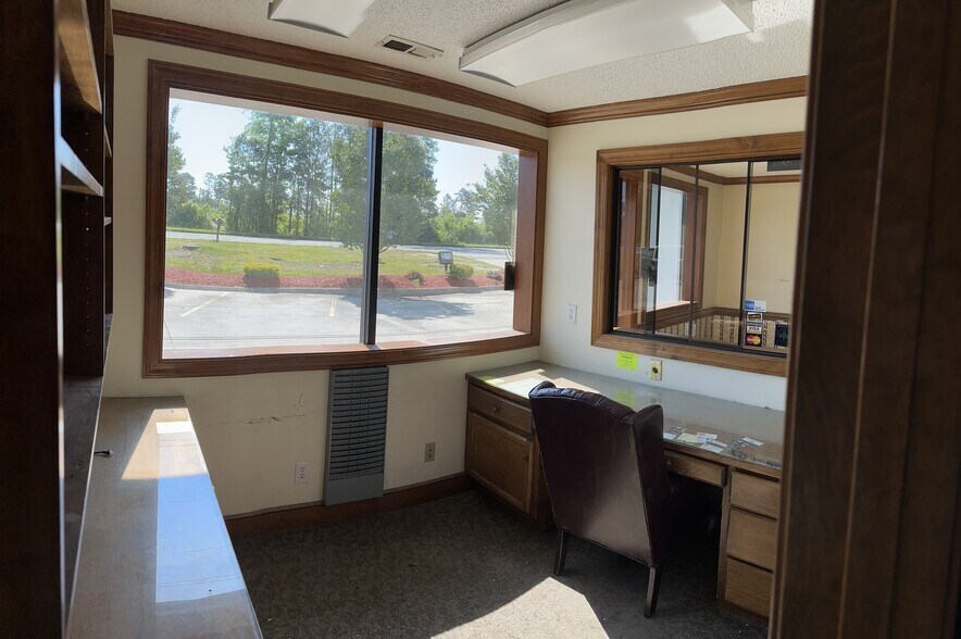 More Photos Of 2178 US Highway 258 N, Kinston Freestanding For Sale