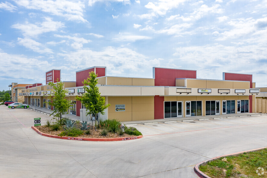 Primary Photo Of 2090 N Interstate 35, New Braunfels Office For Lease