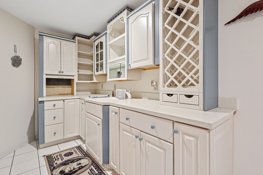 More Photos Of 2507 E 1100 N, Demotte Apartments For Sale