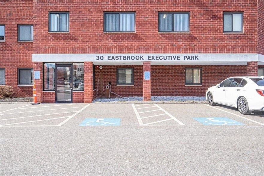 More Photos Of 30 Eastbrook Rd, Dedham Loft Creative Space For Sale