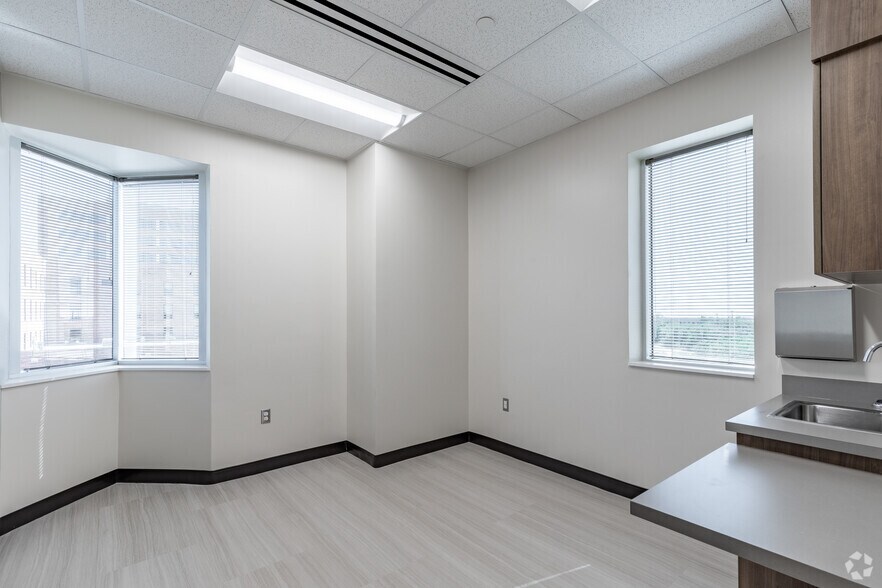 Photo of 4th Floor Ste 470