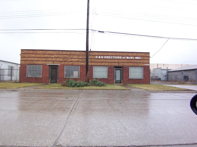 More Photos Of 12843-12851 Artesian St, Detroit Warehouse For Sale