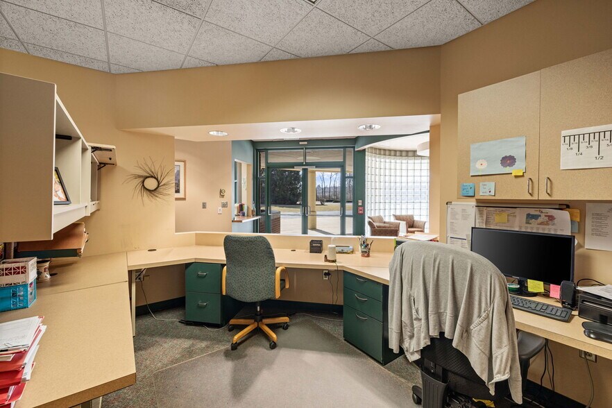 More Photos Of 250 Commerce Park, New Columbia Office For Sale