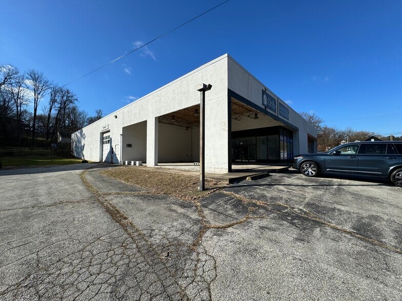 More Photos Of 770 W Lincoln Hwy, Coatesville Warehouse For Lease
