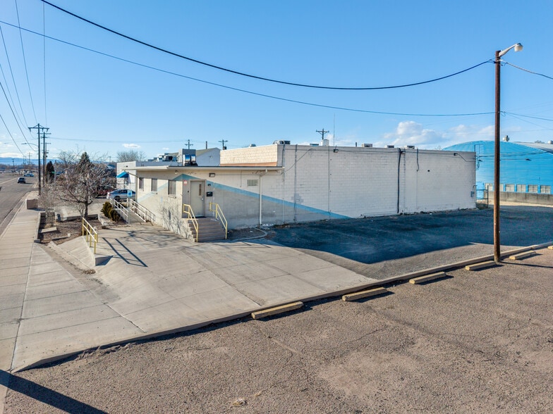 More Photos Of 711 W 8th St, Pueblo Manufacturing For Sale