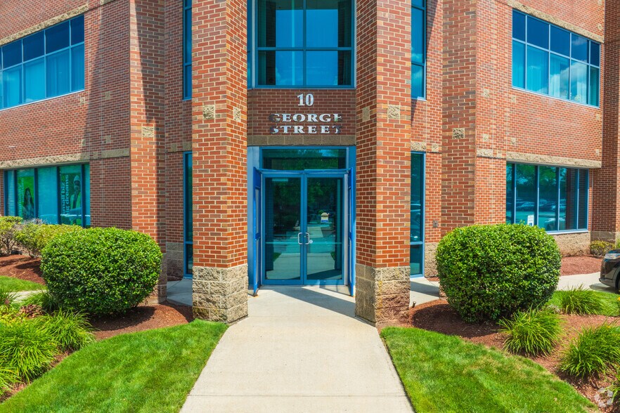 More Photos Of 10 George St, Lowell Medical For Lease