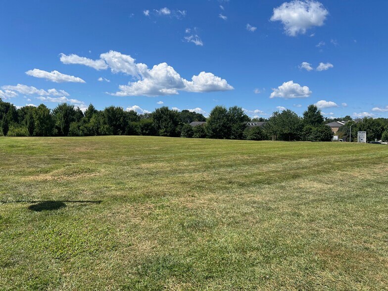 More Photos Of 503 Copley Pl, Gaithersburg Land For Lease