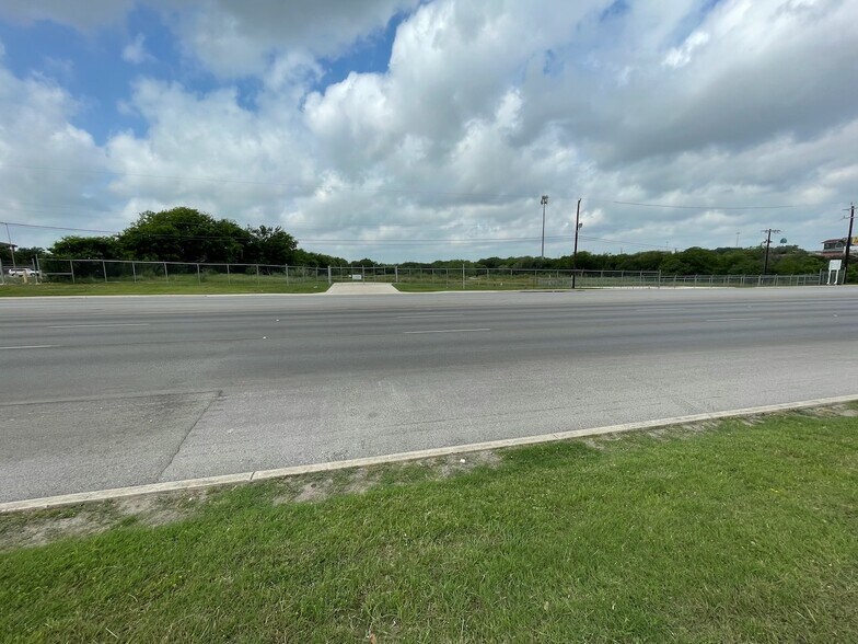 More Photos Of W Military Dr & Hwy 90, San Antonio Land For Sale