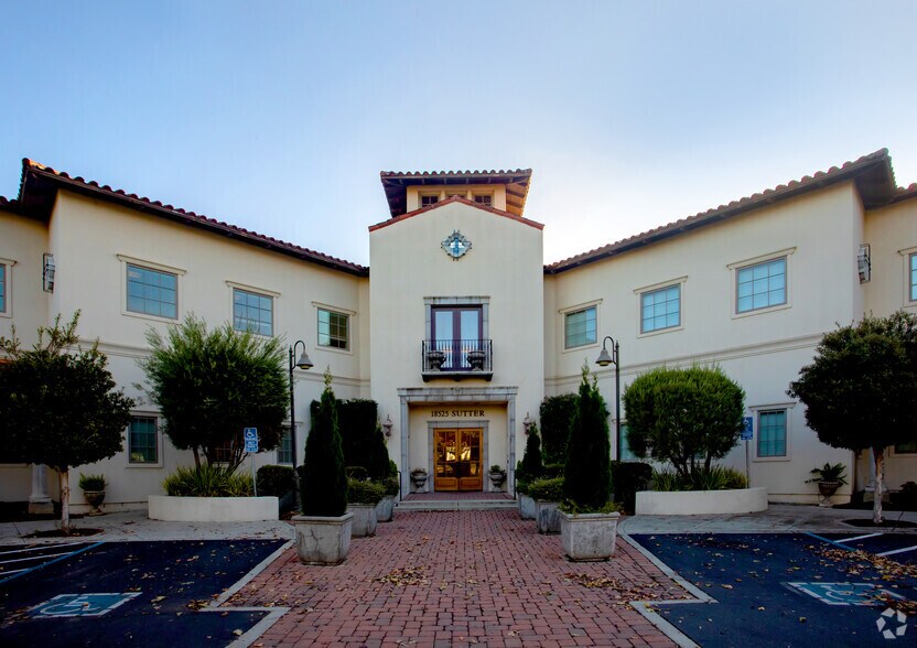 More Photos Of 18525 Sutter Blvd, Morgan Hill Medical For Lease