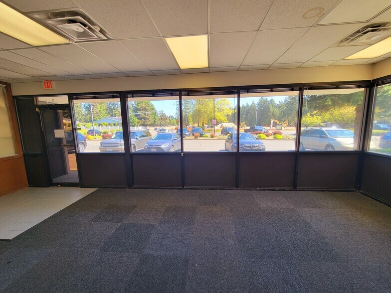 More Photos Of 32717-32925 1st Ave S, Federal Way Unknown For Lease